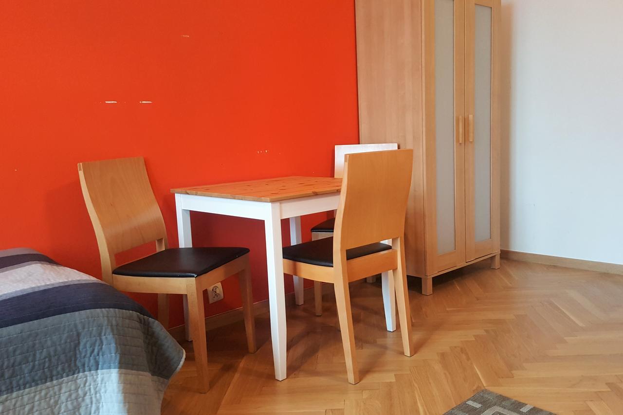 Cinnamon Hostel Wroclaw Exterior photo