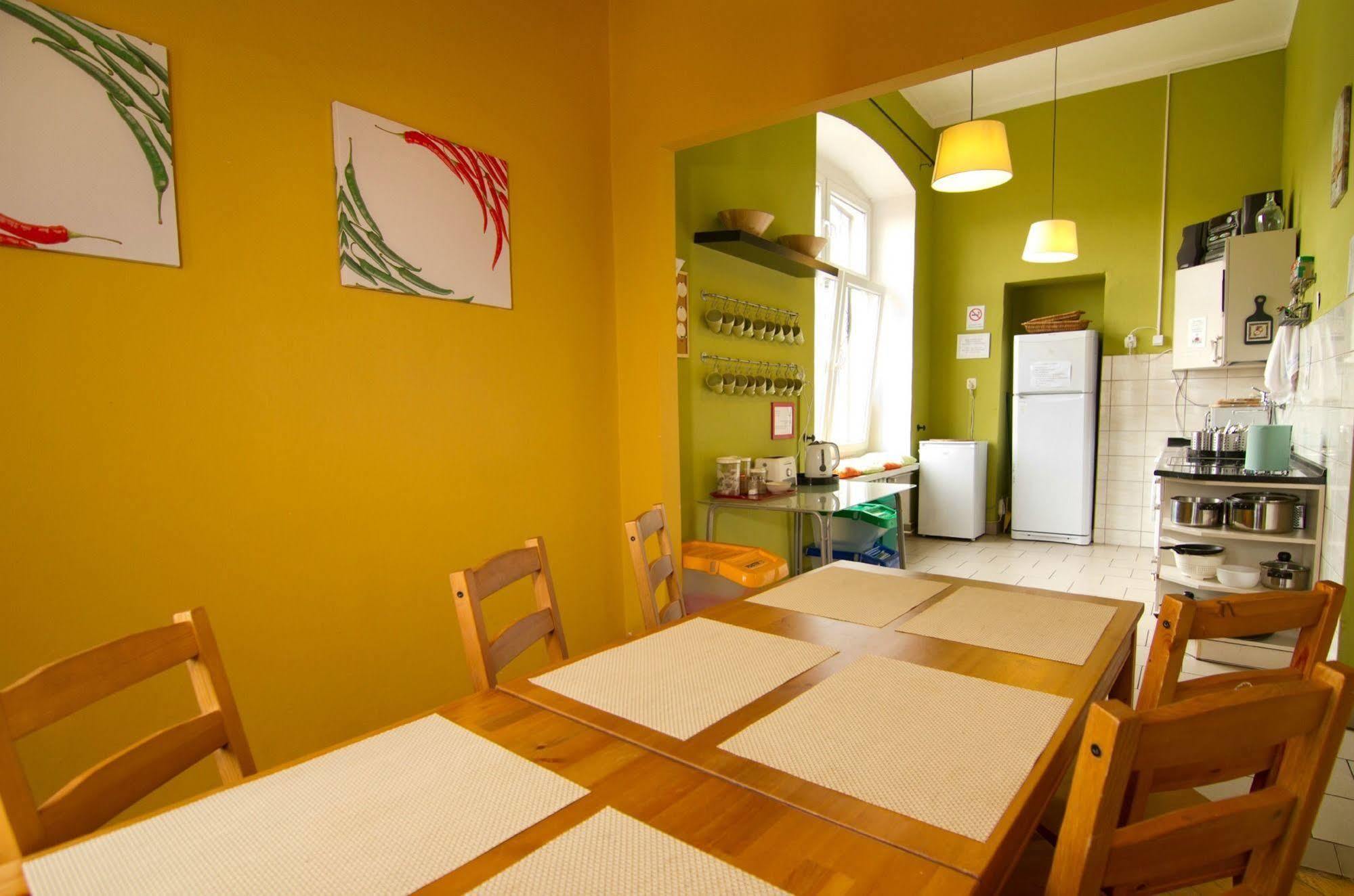 Cinnamon Hostel Wroclaw Exterior photo
