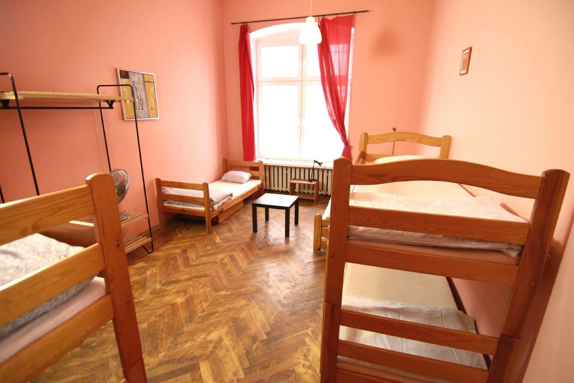 Cinnamon Hostel Wroclaw Exterior photo